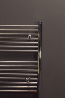 Chrome Horizontal Chrome Horizontal